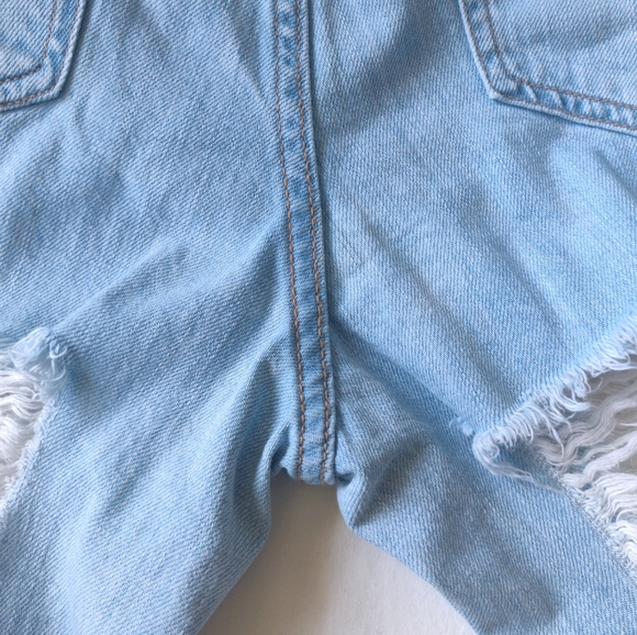 SOLD - Cello distressed light wash midrise jeans - Picture 8 of 8